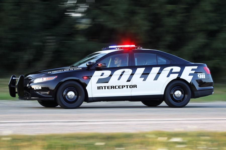  Ford Police Interceptor Sedan 2010 года  (фото 4 из 4)